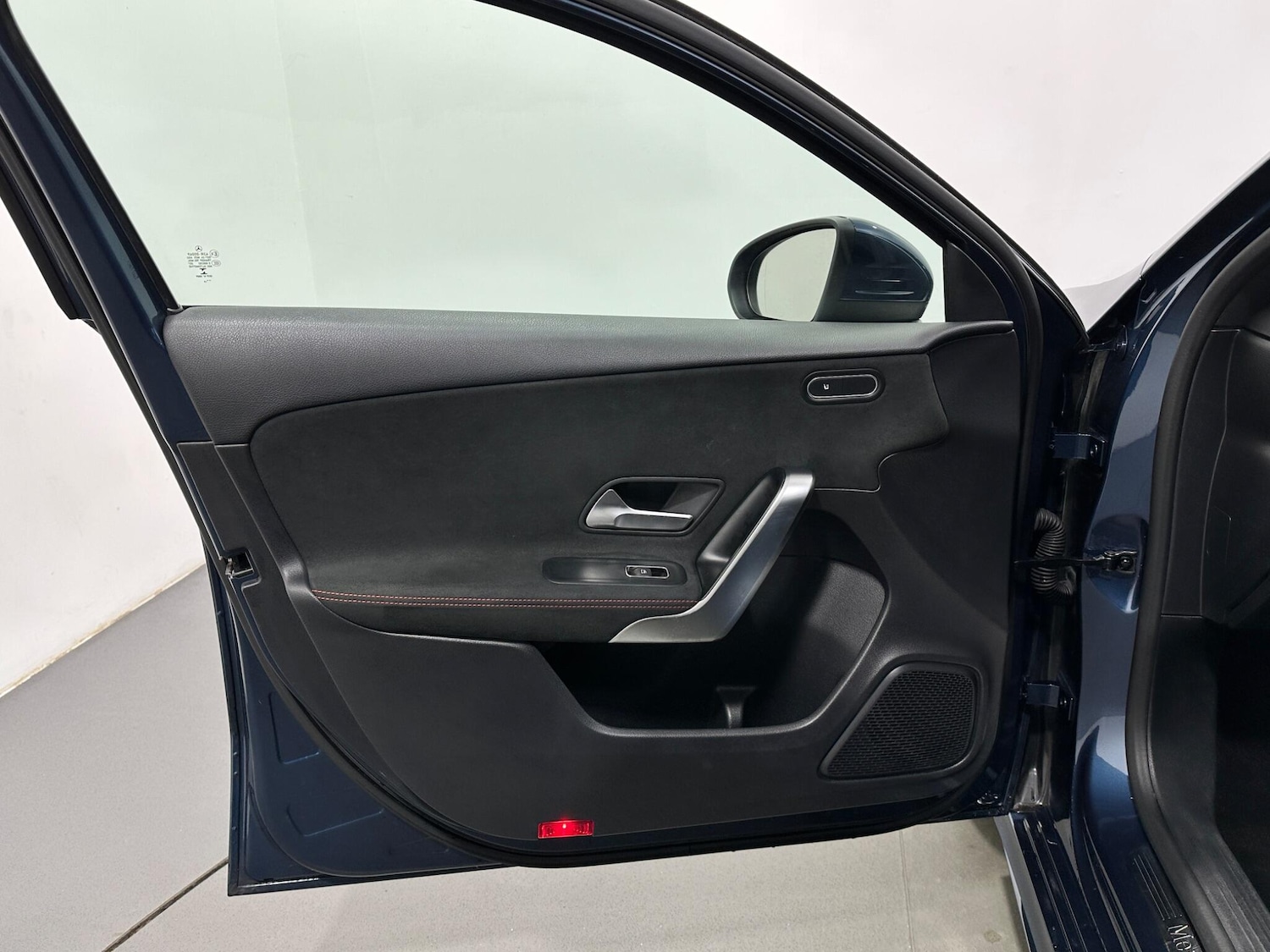 Used Mercedes-Benz A-Class 2019 for sale - 77625443: Photo 38