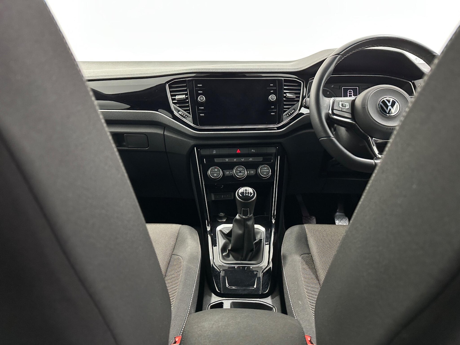 Used Volkswagen T-Roc 2022 for sale - 77387079: Photo 19