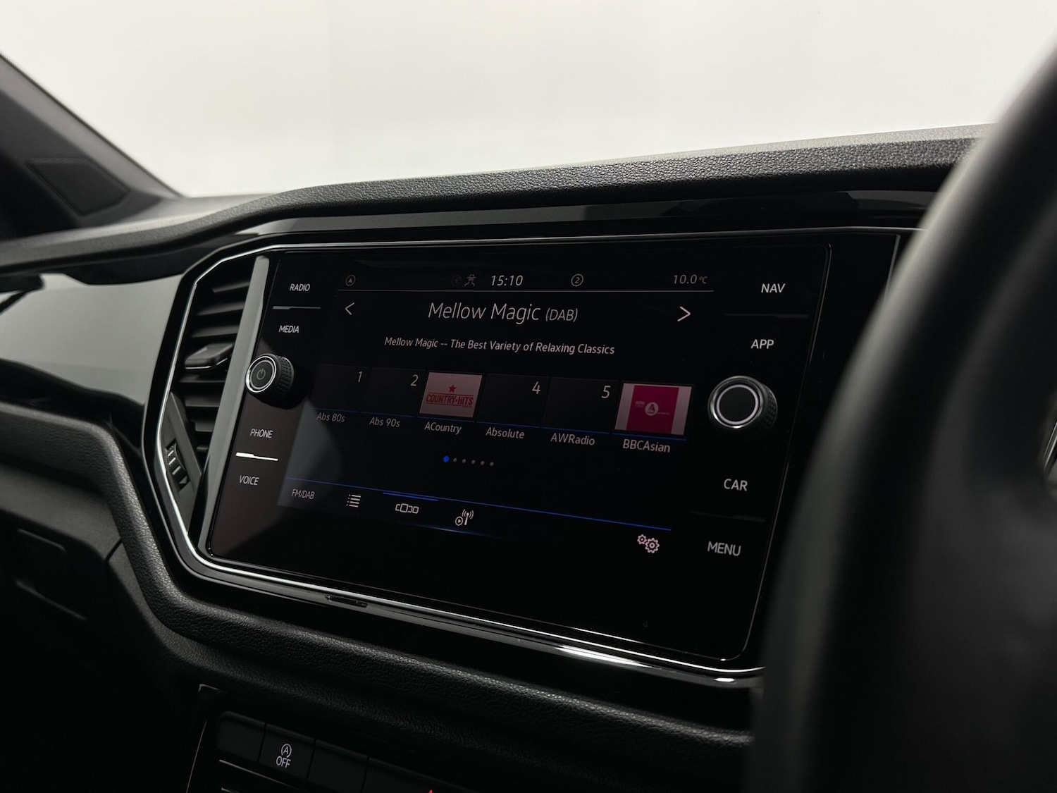 Used Volkswagen T-Roc 2022 for sale - 77387079: Photo 25