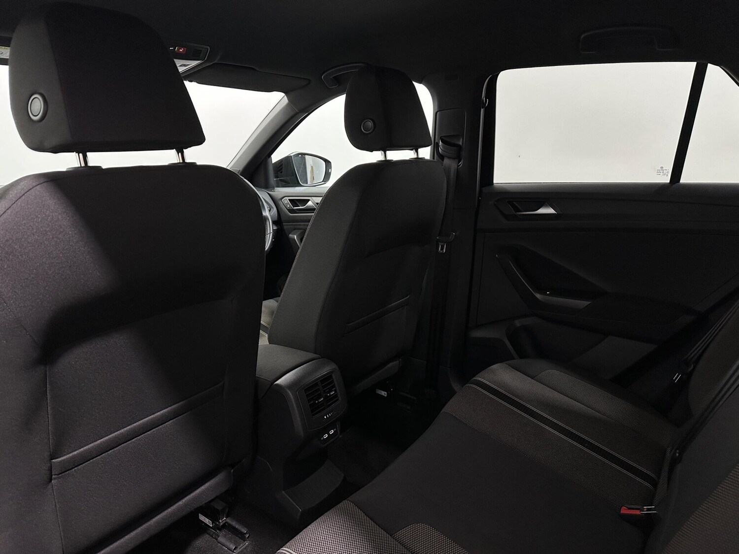 Used Volkswagen T-Roc 2022 for sale - 77387079: Photo 38