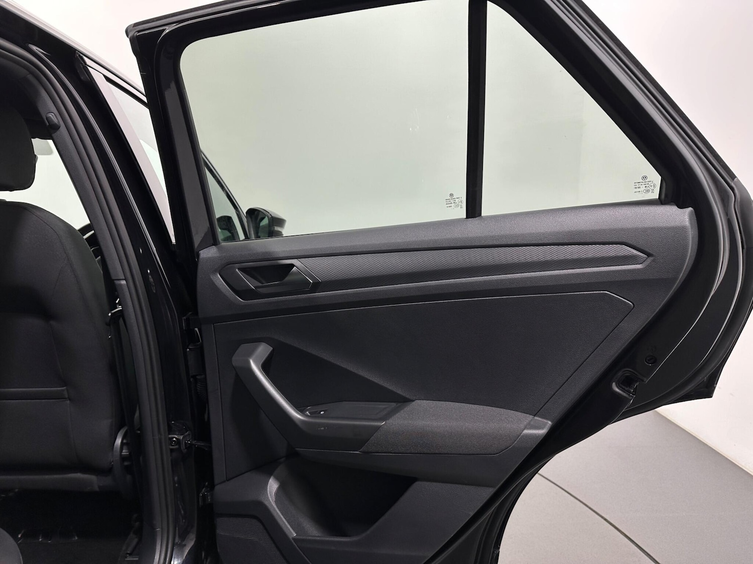 Used Volkswagen T-Roc 2022 for sale - 77387079: Photo 43