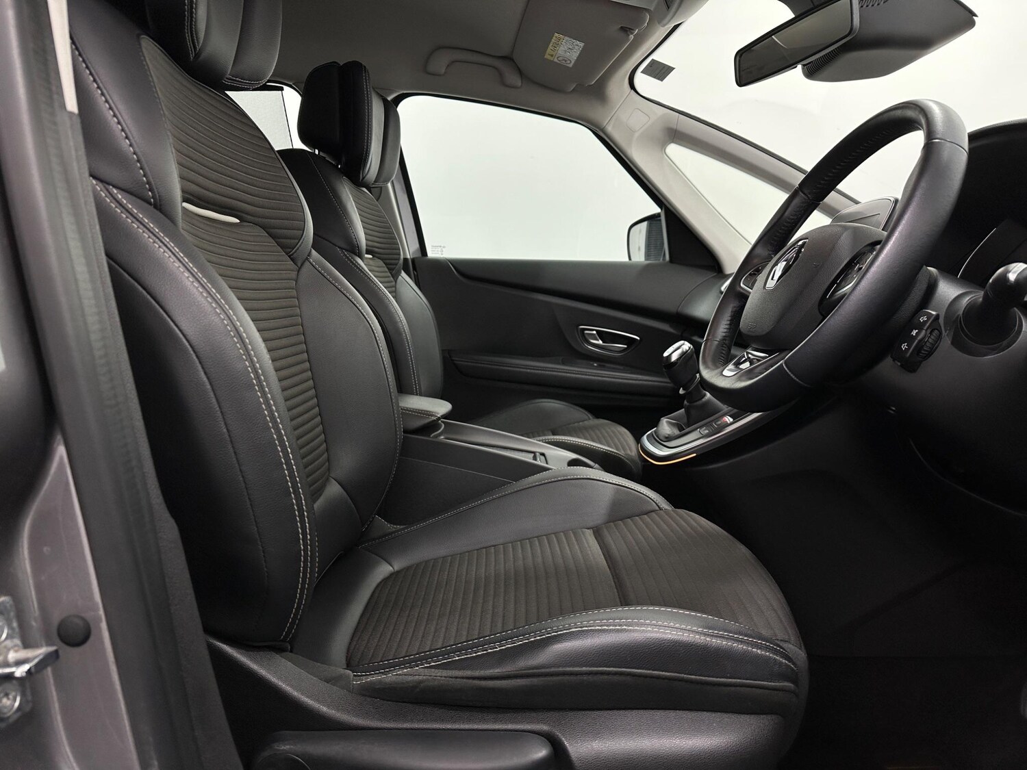 Used Renault Scenic 2017 for sale - 78156513: Photo 30