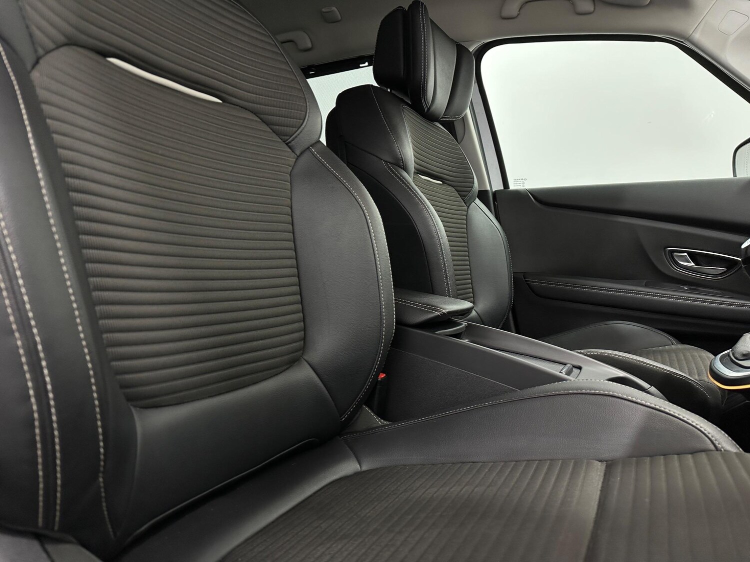 Used Renault Scenic 2017 for sale - 78156513: Photo 31