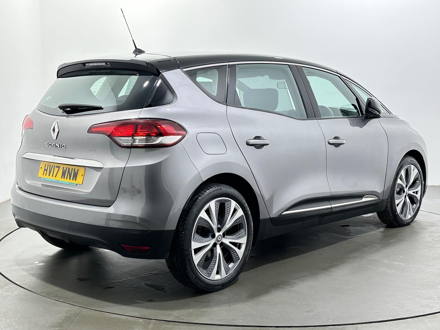 Used Renault Scenic 2017 for sale - 78156513: Photo 8