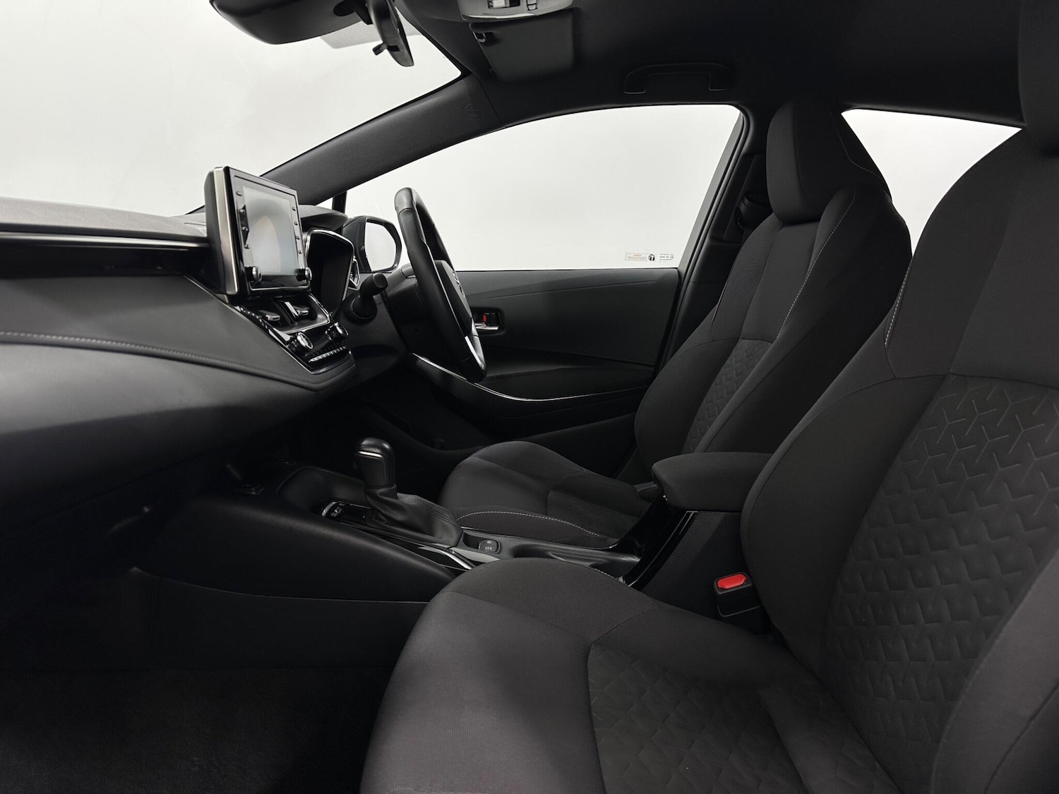 Used Toyota Corolla 2022 for sale - 76878992: Photo 33