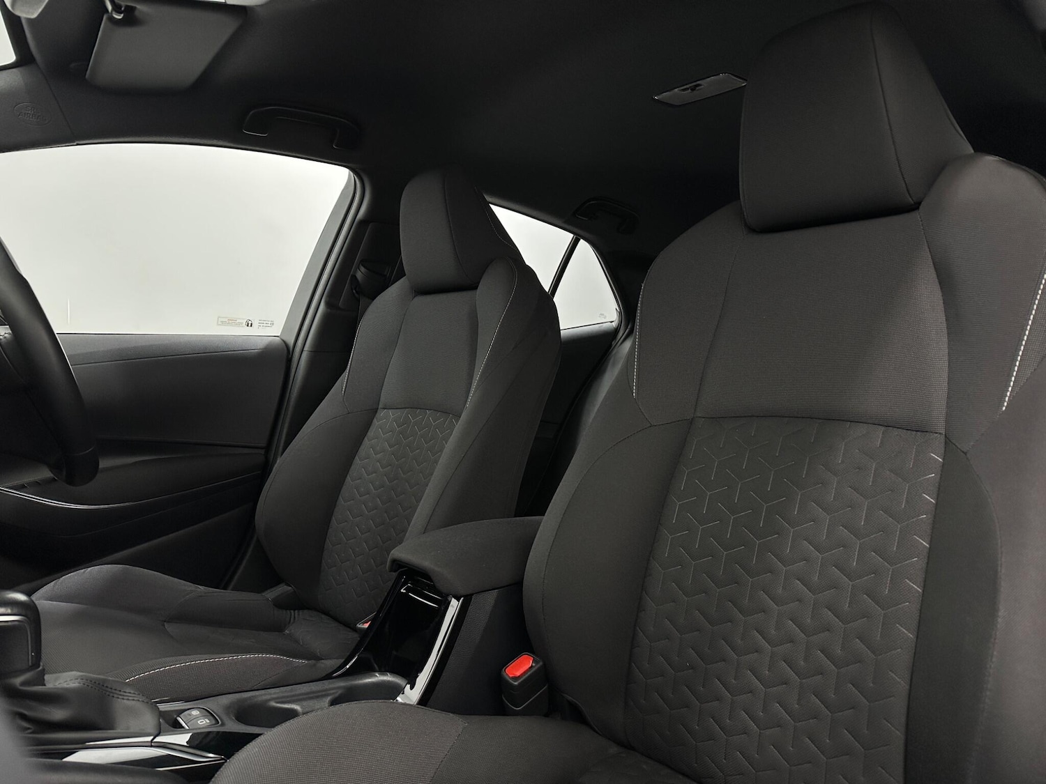 Used Toyota Corolla 2022 for sale - 76878992: Photo 34