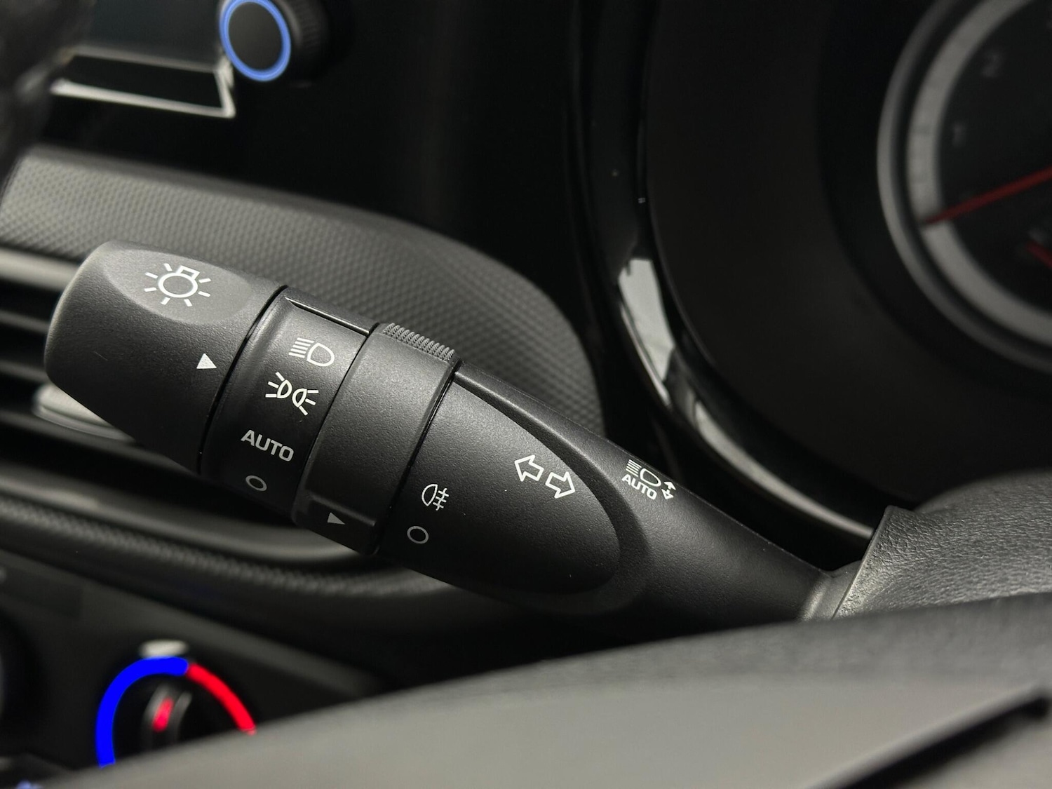 Used Hyundai i10 2021 for sale - 76913116: Photo 12