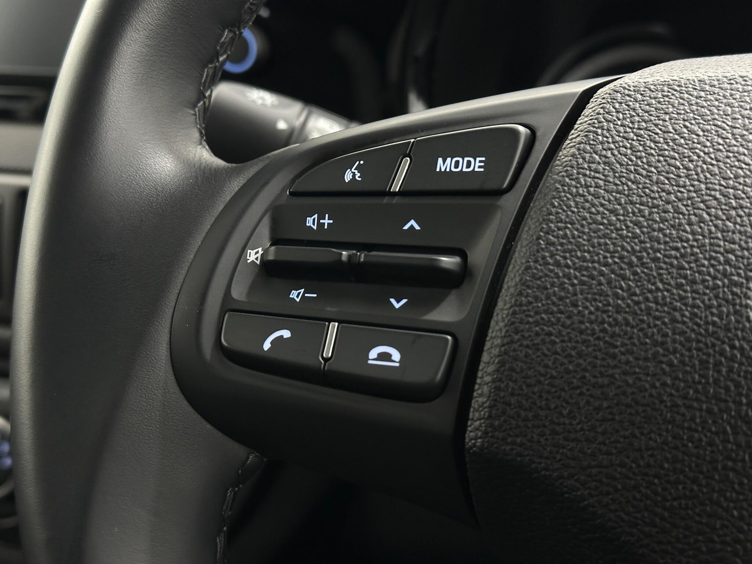 Used Hyundai i10 2021 for sale - 76913116: Photo 13