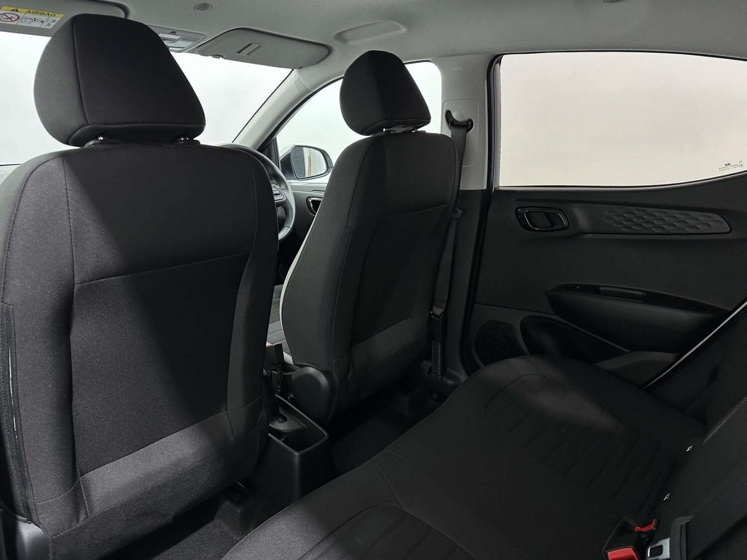 Used Hyundai i10 2021 for sale - 76913116: Photo 34