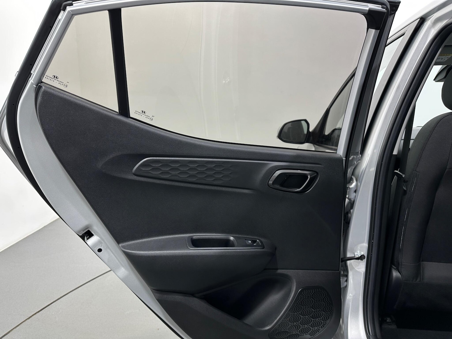 Used Hyundai i10 2021 for sale - 76913116: Photo 36