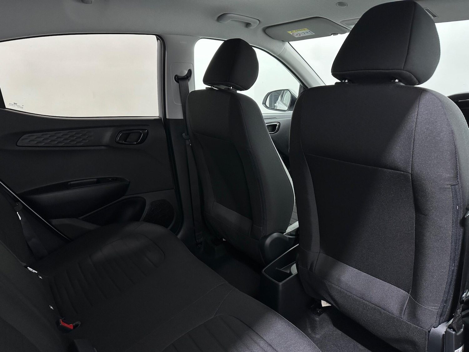 Used Hyundai i10 2021 for sale - 76913116: Photo 37