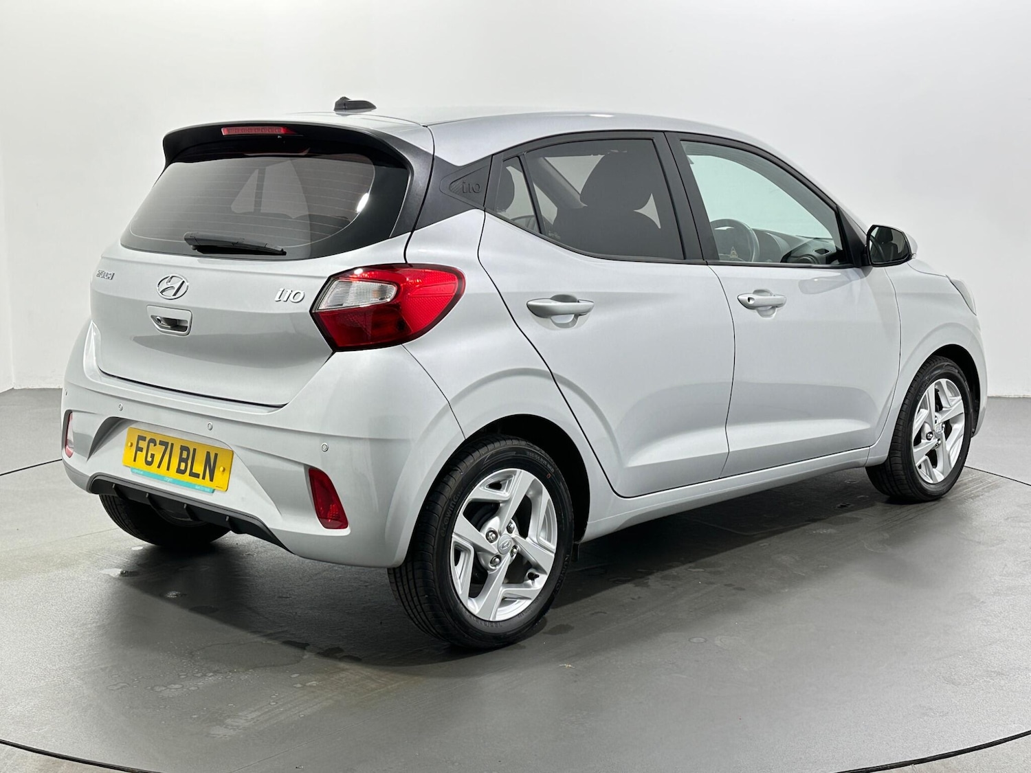 Used Hyundai i10 2021 for sale - 76913116: Photo 8