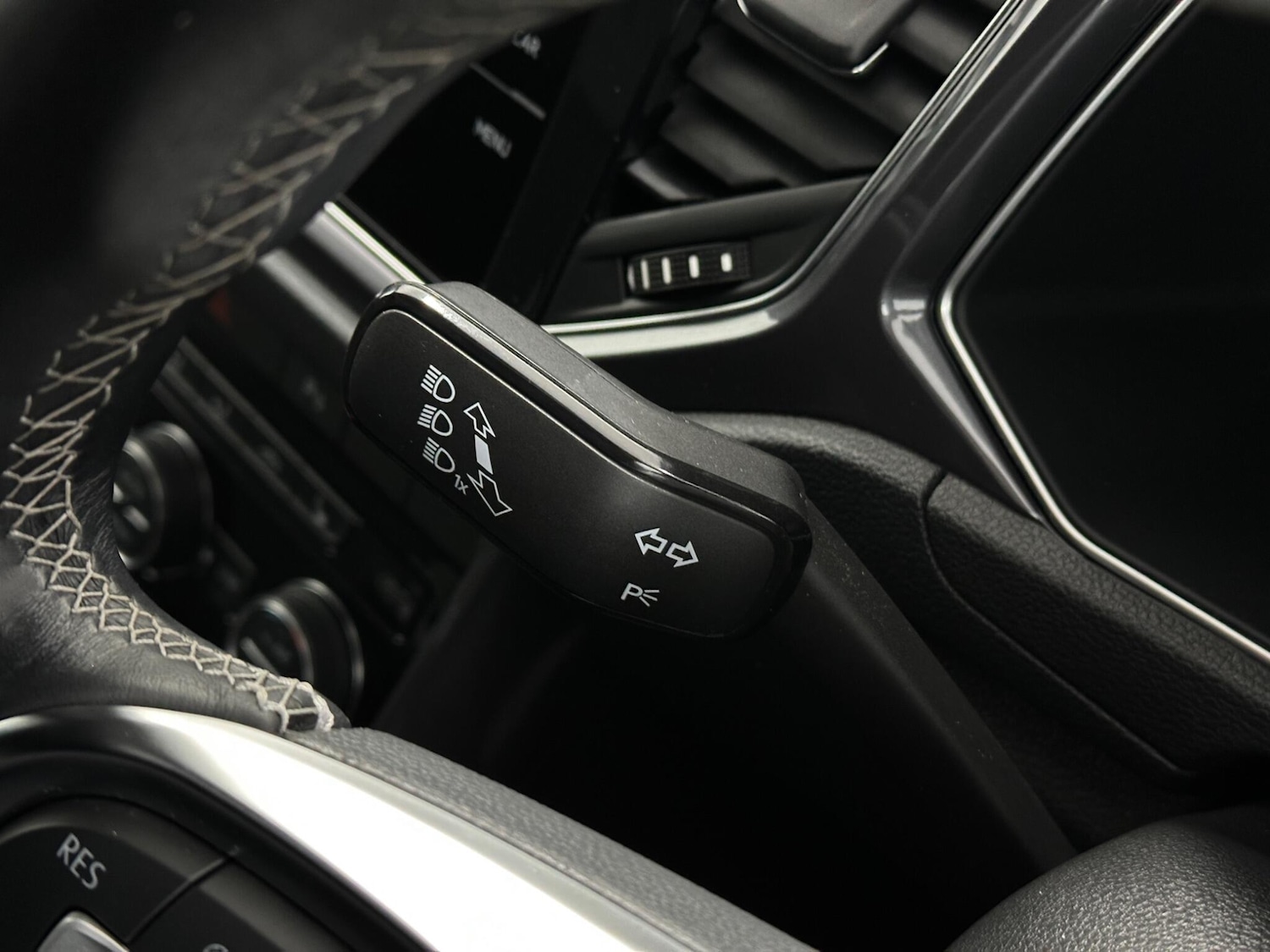 Used Volkswagen T-Roc 2021 for sale - 77097408: Photo 13