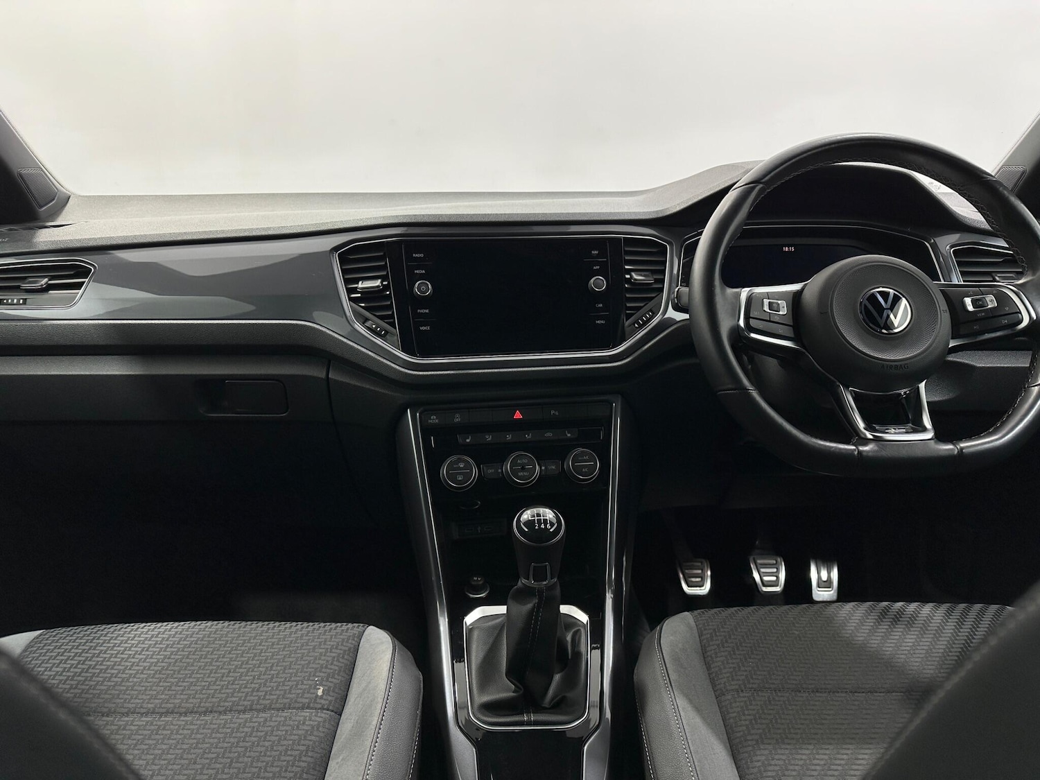 Used Volkswagen T-Roc 2021 for sale - 77097408: Photo 18