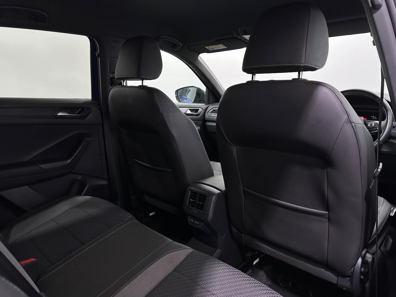 Used Volkswagen T-Roc 2021 for sale - 77097408: Photo 40