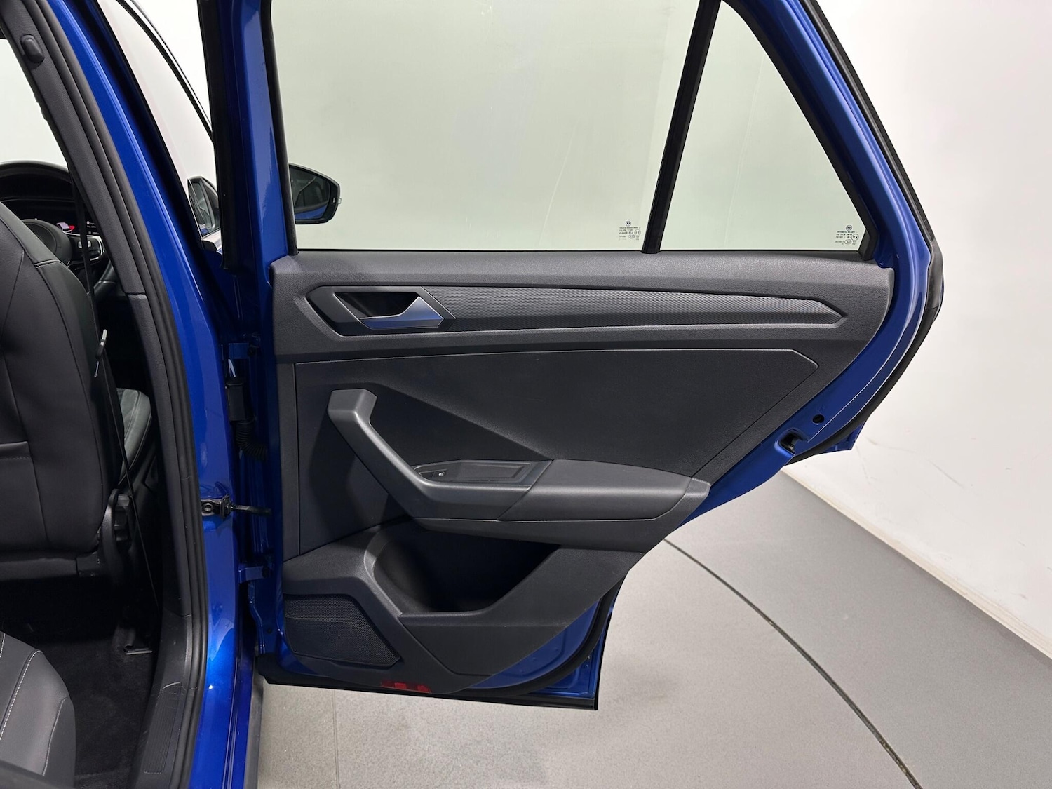 Used Volkswagen T-Roc 2021 for sale - 77097408: Photo 42