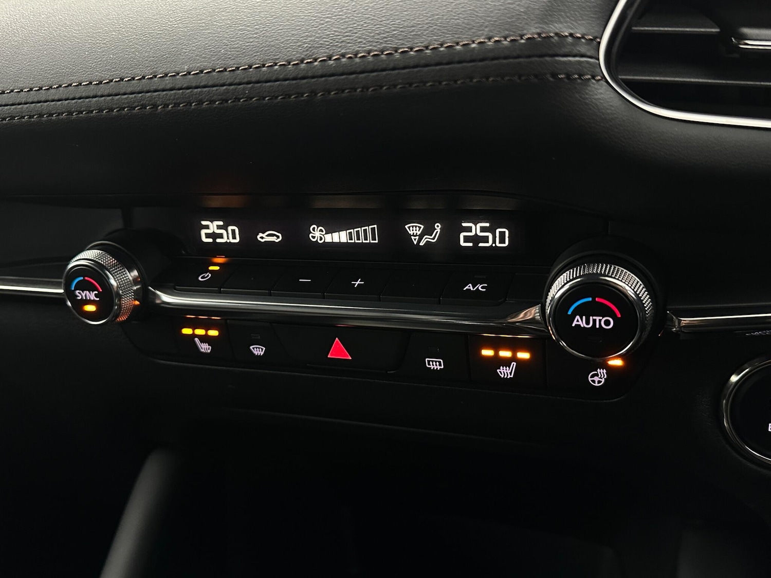 Used Mazda Mazda3 2023 for sale - 77559759: Photo 23