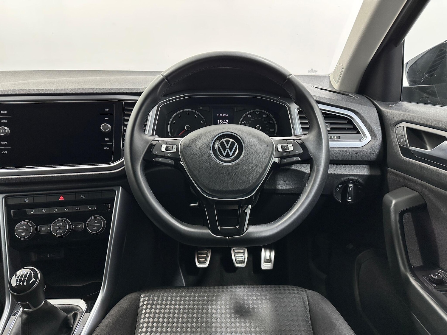 Used Volkswagen T-Roc 2022 for sale - 77633988: Photo 13