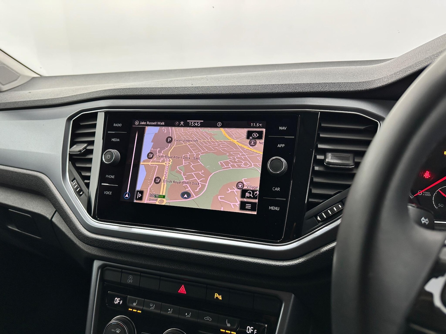 Used Volkswagen T-Roc 2022 for sale - 77633988: Photo 22