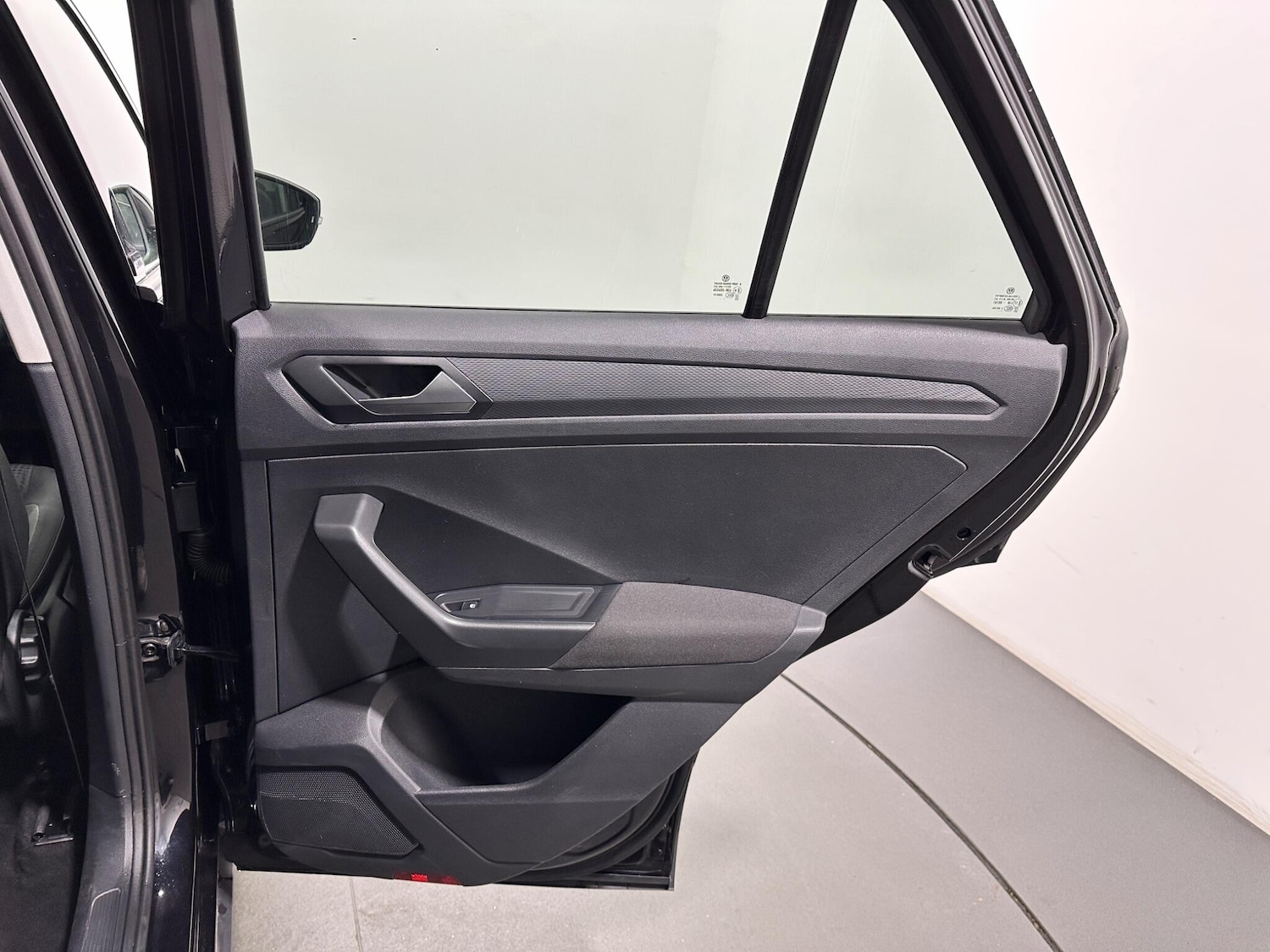 Used Volkswagen T-Roc 2022 for sale - 77633988: Photo 43