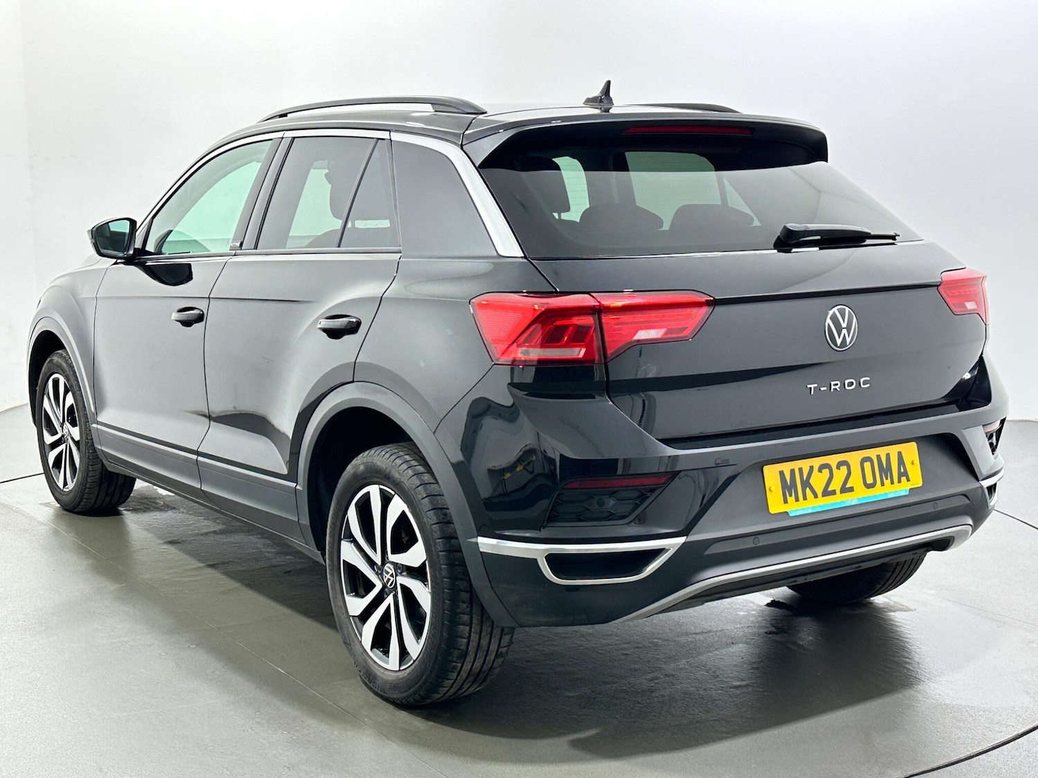 Used Volkswagen T-Roc 2022 for sale - 77633988: Photo 6