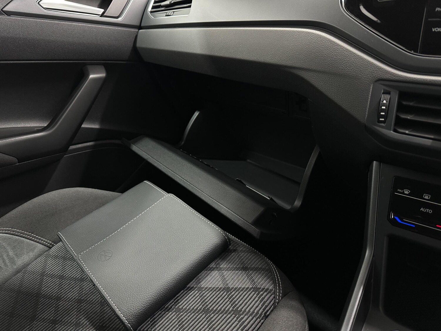 Used Volkswagen Polo for sale - 77909438: Photo 28