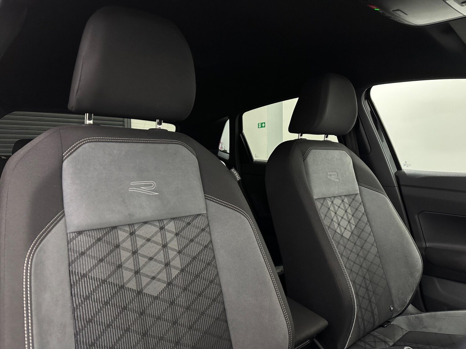 Used Volkswagen Polo for sale - 77909438: Photo 33