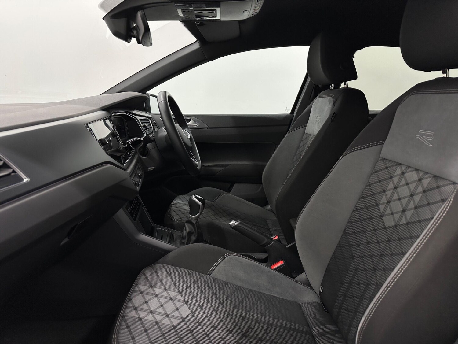 Used Volkswagen Polo for sale - 77909438: Photo 35