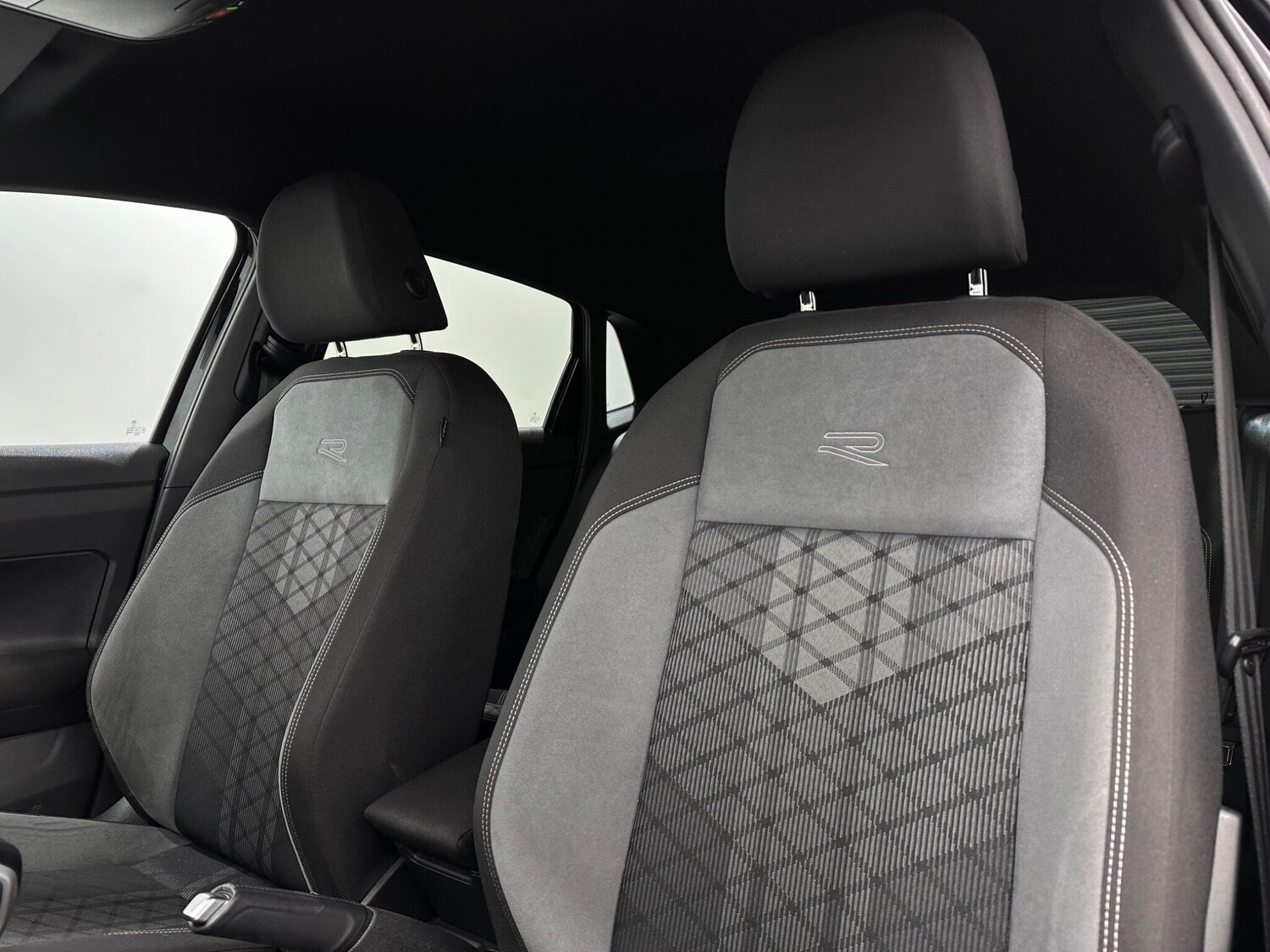 Used Volkswagen Polo for sale - 77909438: Photo 36