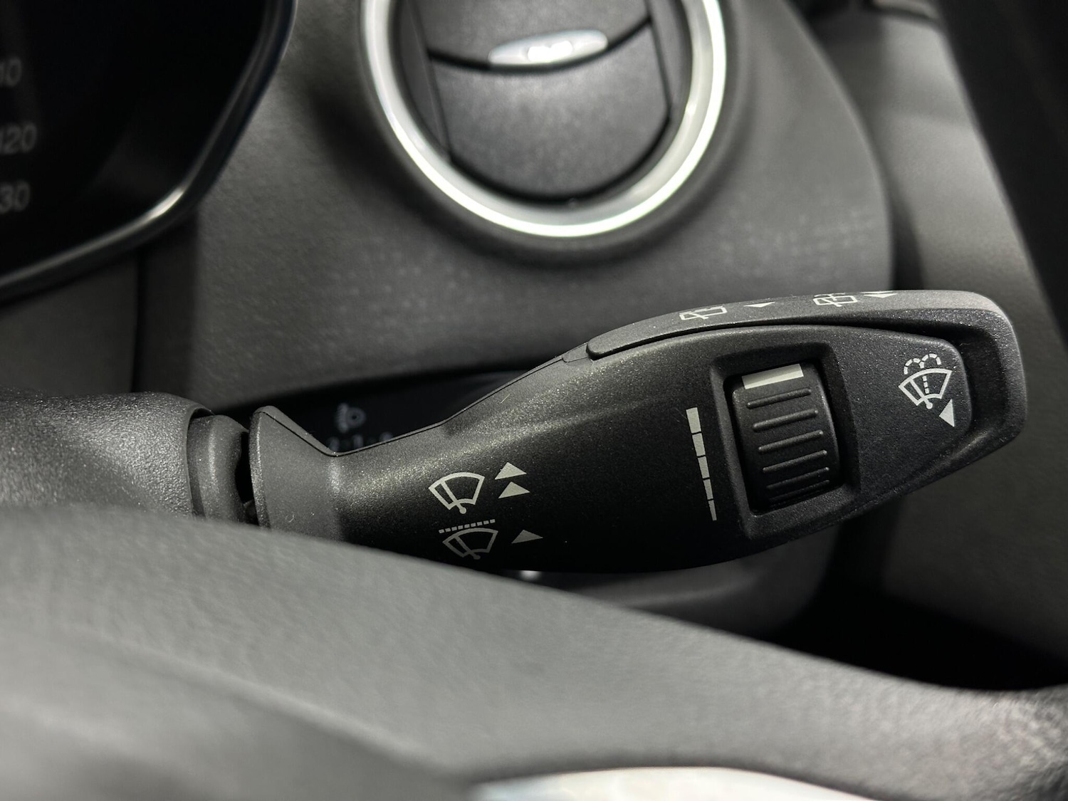 Used Ford Fiesta 2017 for sale - 78020215: Photo 15