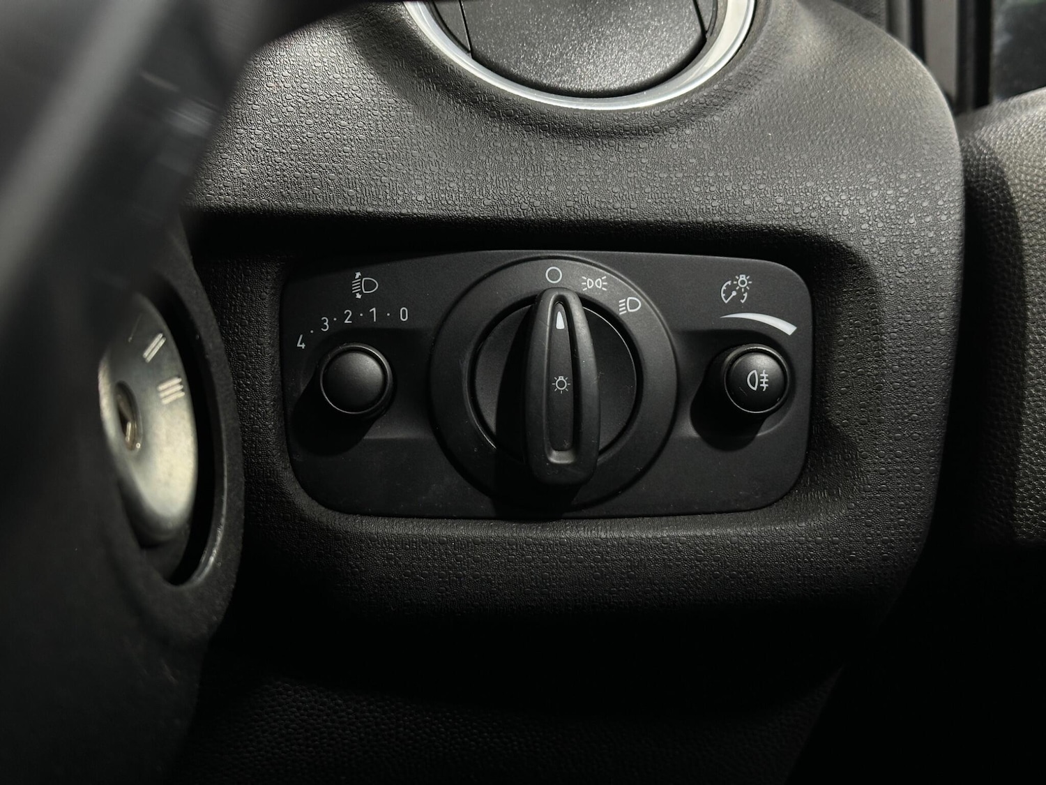 Used Ford Fiesta 2017 for sale - 78020215: Photo 16