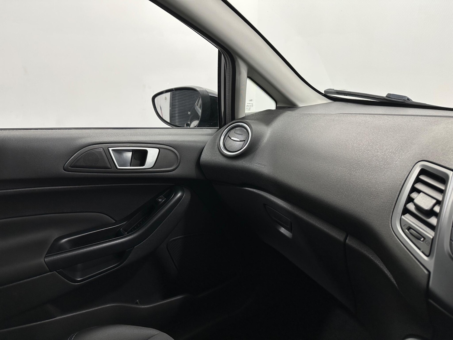 Used Ford Fiesta 2017 for sale - 78020215: Photo 22