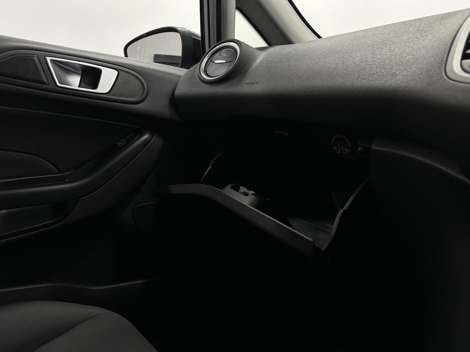 Used Ford Fiesta 2017 for sale - 78020215: Photo 23