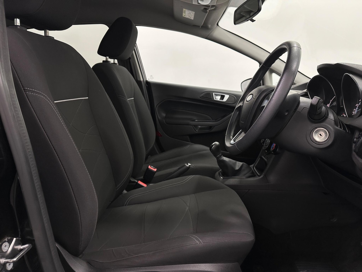 Used Ford Fiesta 2017 for sale - 78020215: Photo 26