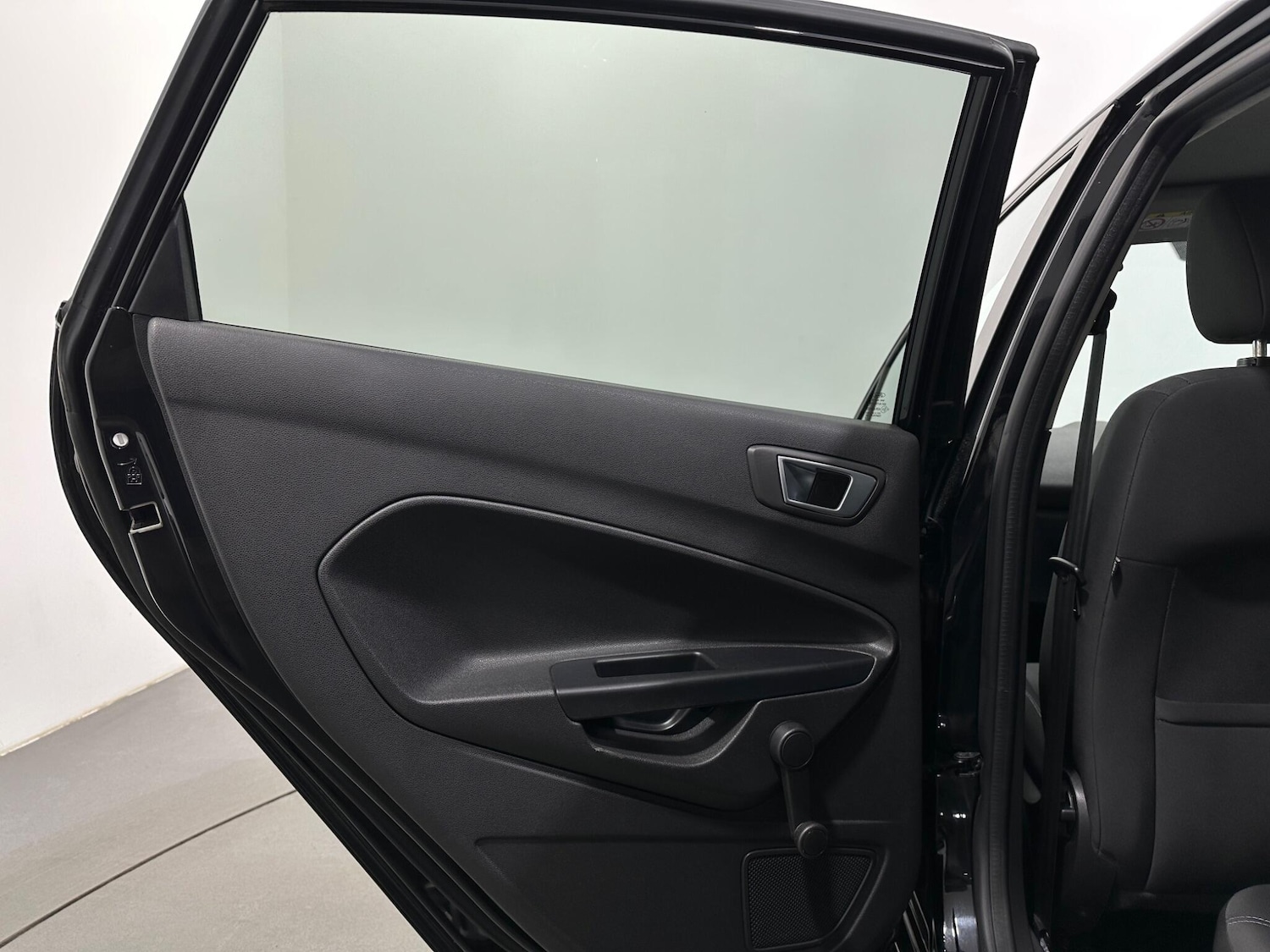 Used Ford Fiesta 2017 for sale - 78020215: Photo 36