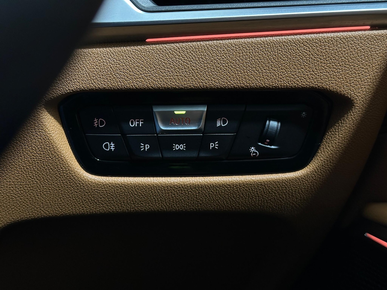 Used BMW 3 Series 2021 for sale - 76878444: Photo 16