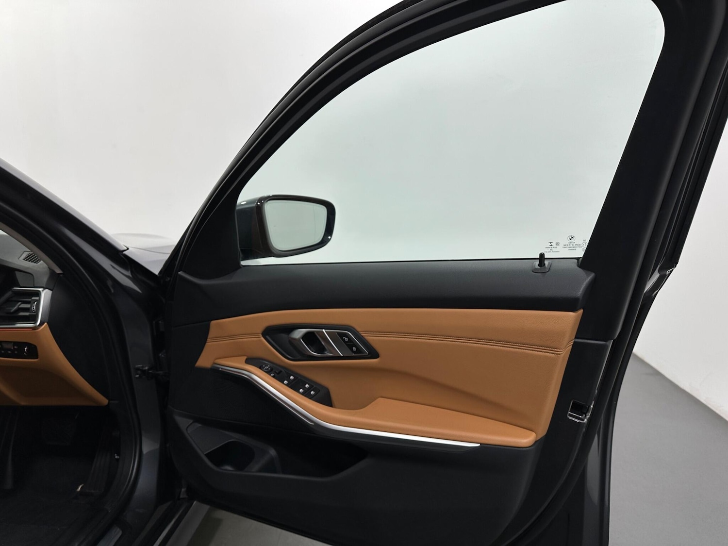 Used BMW 3 Series 2021 for sale - 76878444: Photo 32