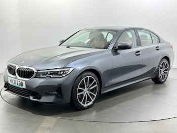 Used BMW 3 Series 2021 for sale - 76878444: Photo