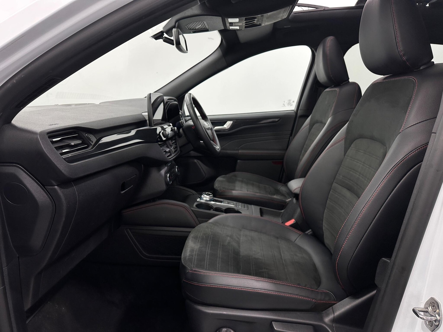 Used Ford Kuga 2022 for sale - 76926834: Photo 32