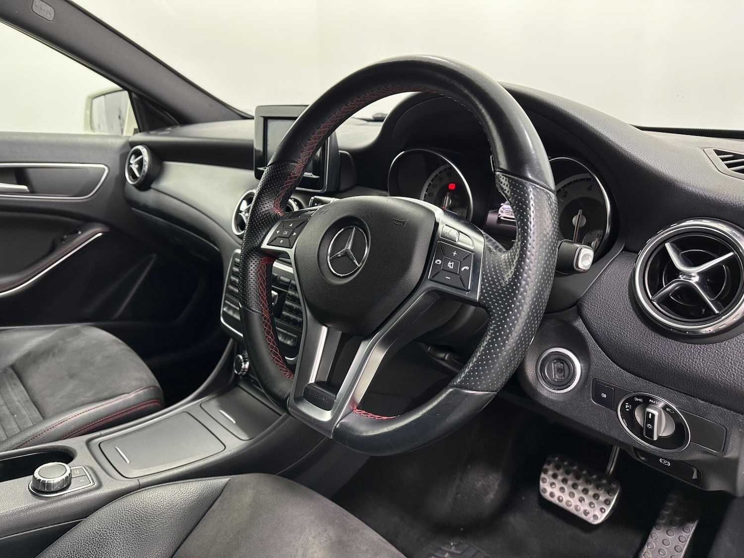 Used Mercedes-Benz GLA 2014 for sale - 77396604: Photo 11