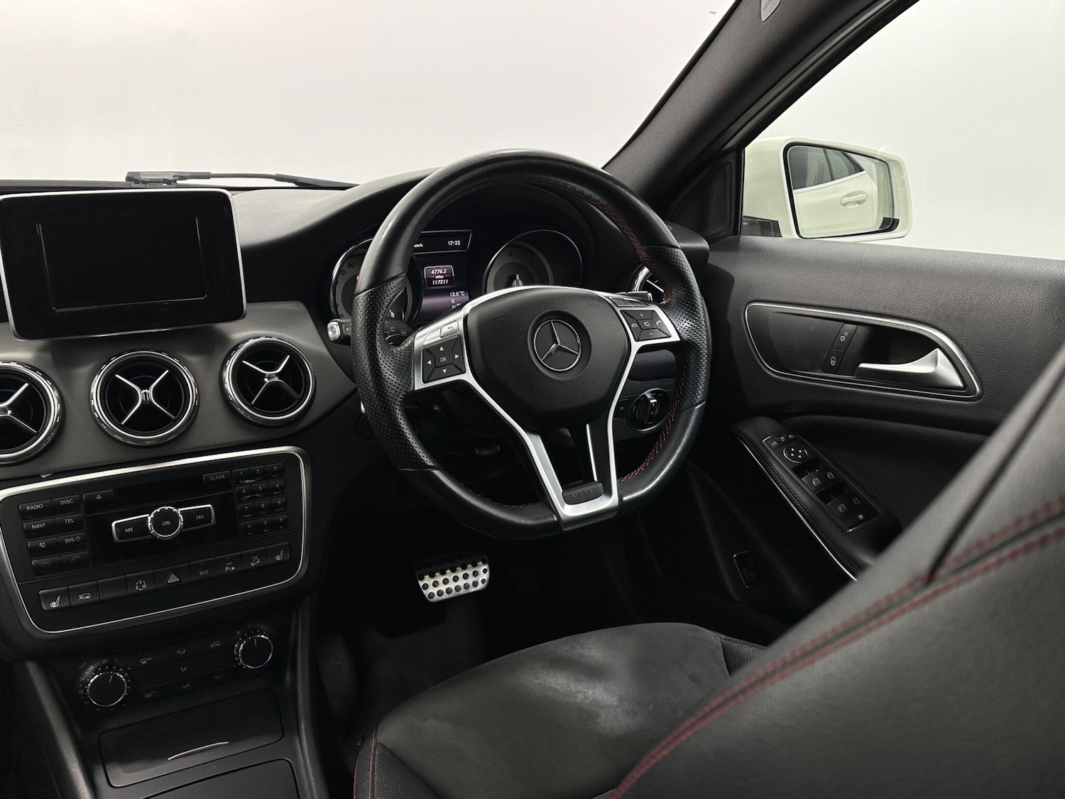 Used Mercedes-Benz GLA 2014 for sale - 77396604: Photo 12