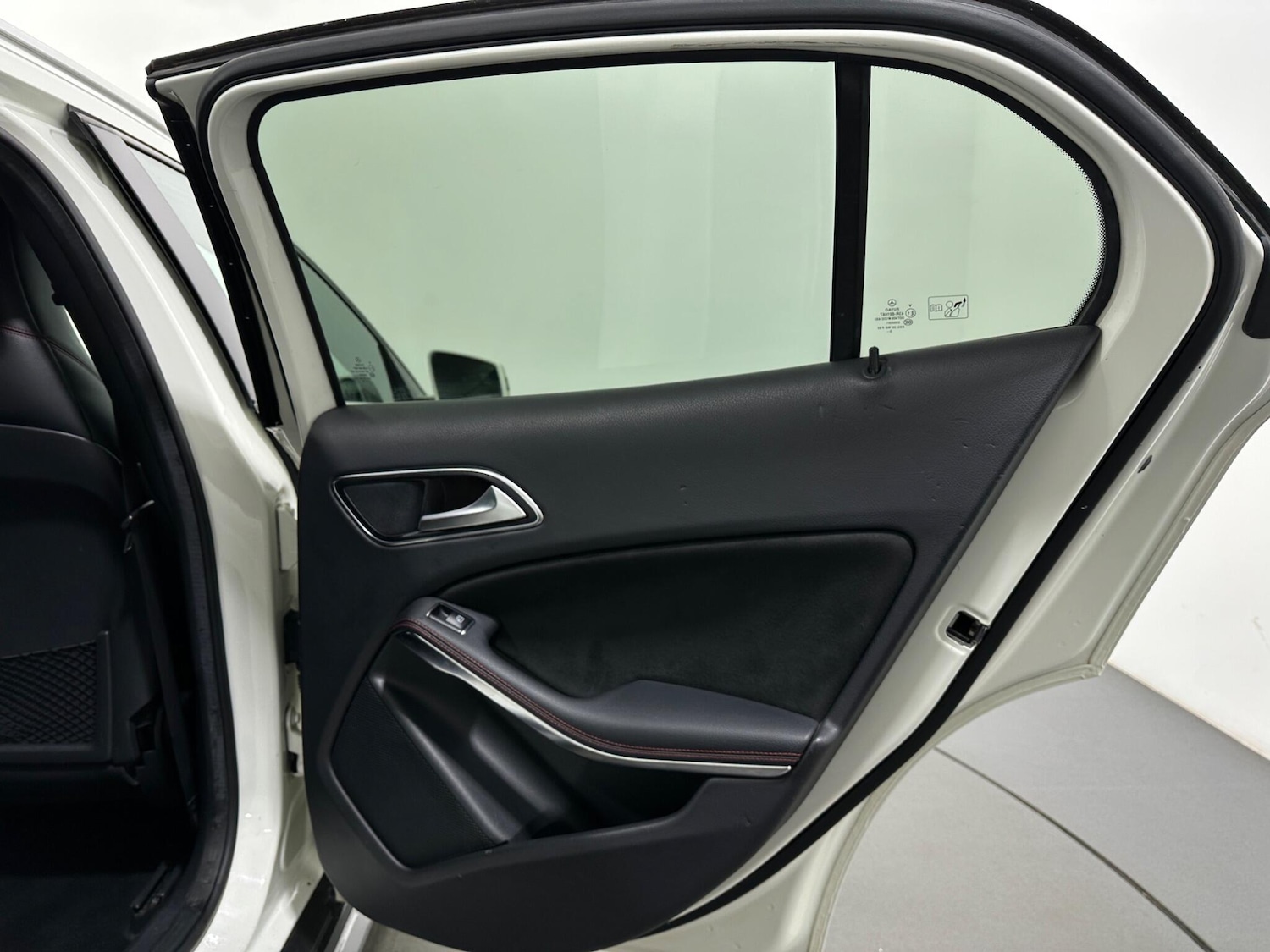 Used Mercedes-Benz GLA 2014 for sale - 77396604: Photo 44