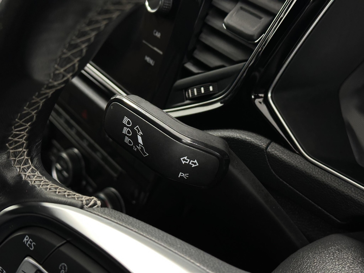 Used Volkswagen T-Roc 2021 for sale - 77131358: Photo 13