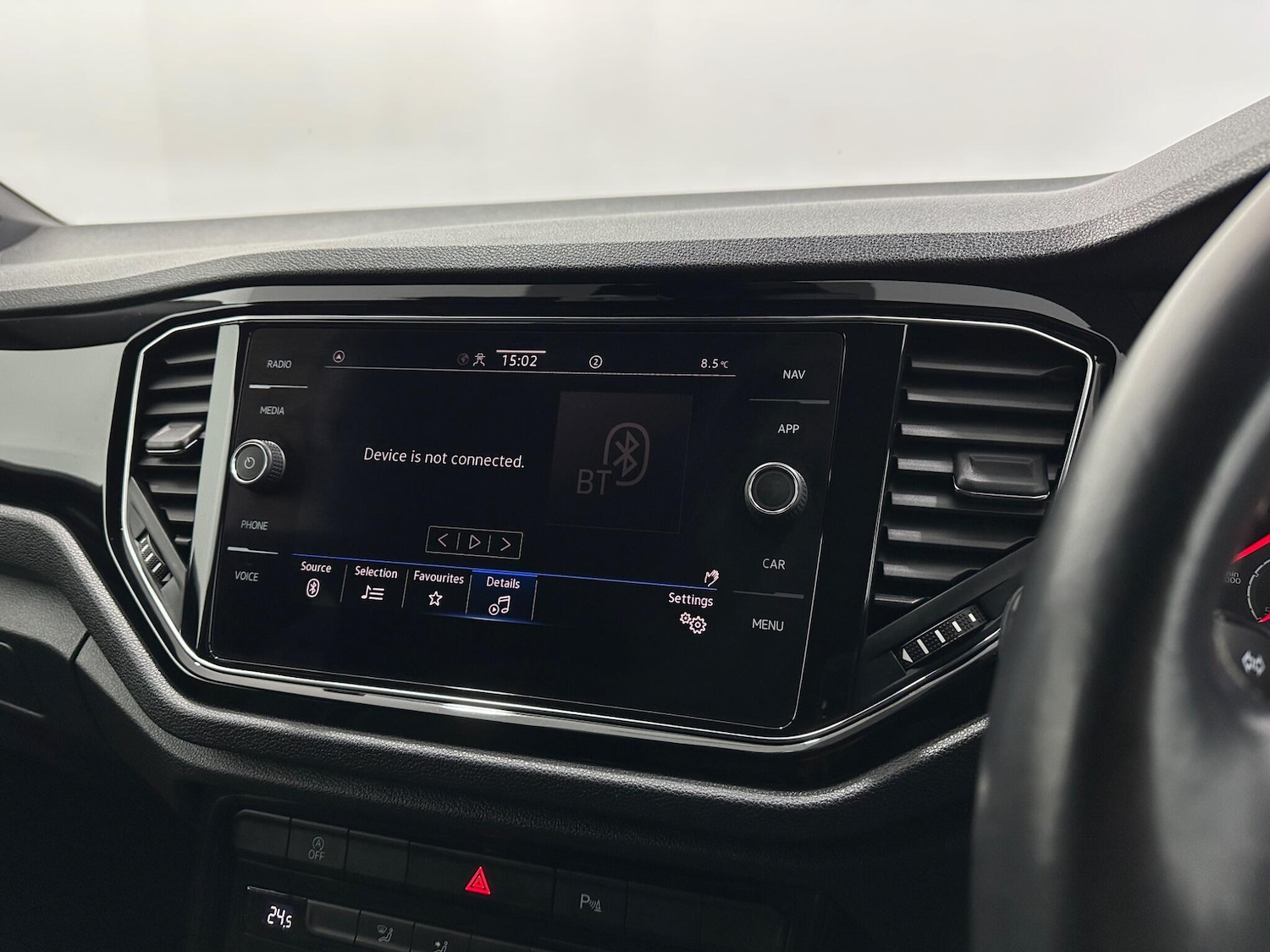 Used Volkswagen T-Roc 2021 for sale - 77131358: Photo 23