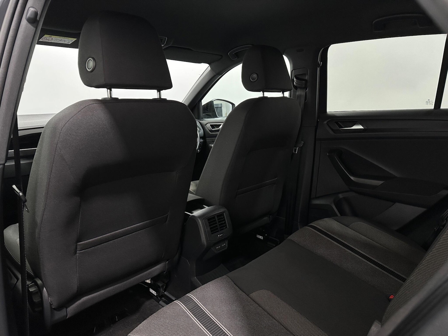 Used Volkswagen T-Roc 2021 for sale - 77131358: Photo 35