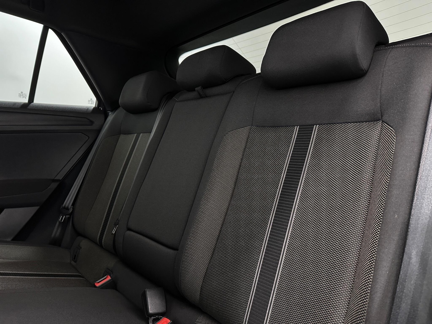 Used Volkswagen T-Roc 2021 for sale - 77131358: Photo 36