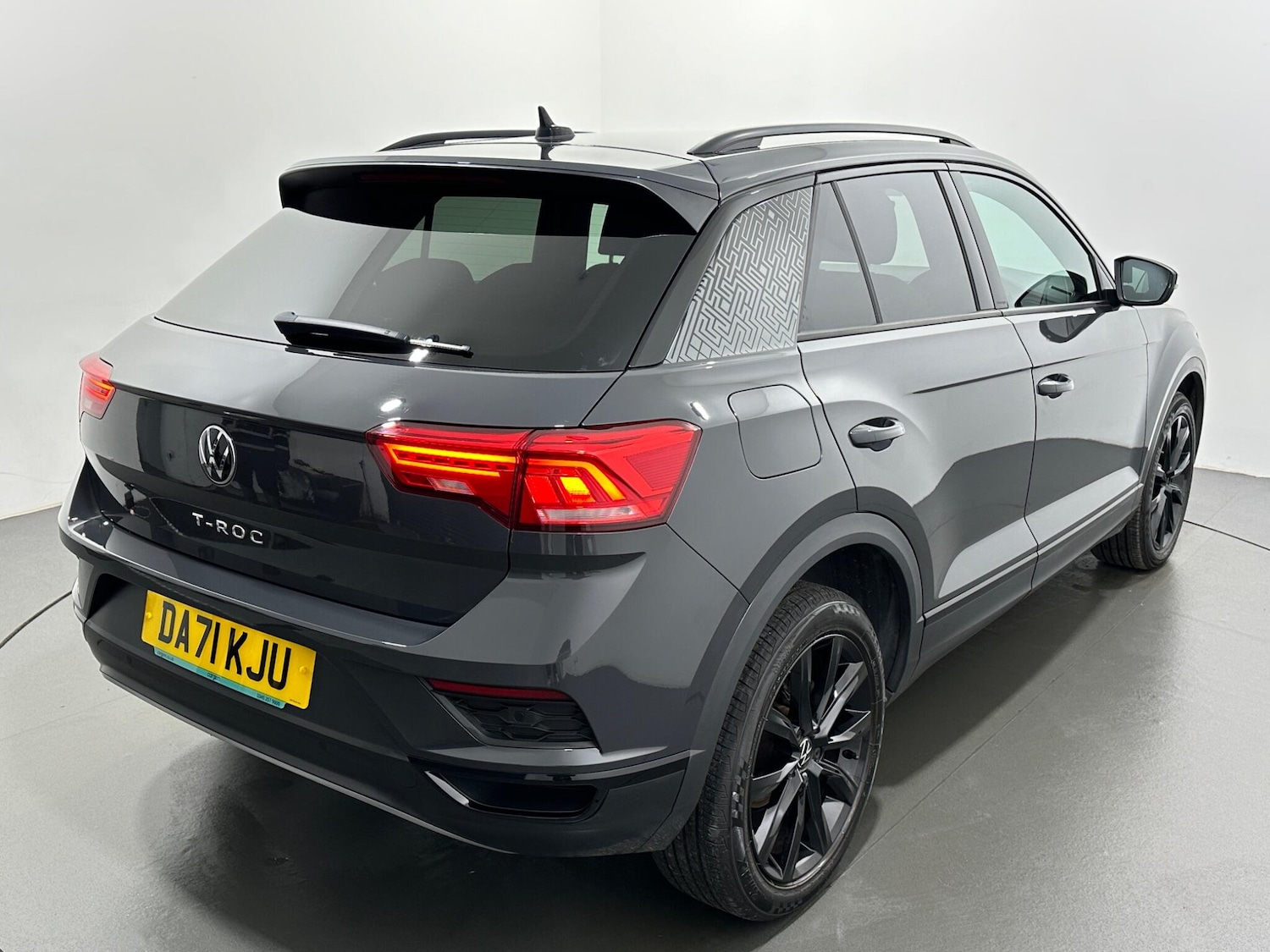 Used Volkswagen T-Roc 2021 for sale - 77131358: Photo 48