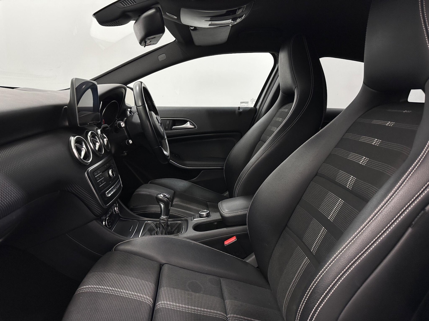 Used Mercedes-Benz A-Class 2018 for sale - 77586439: Photo 34