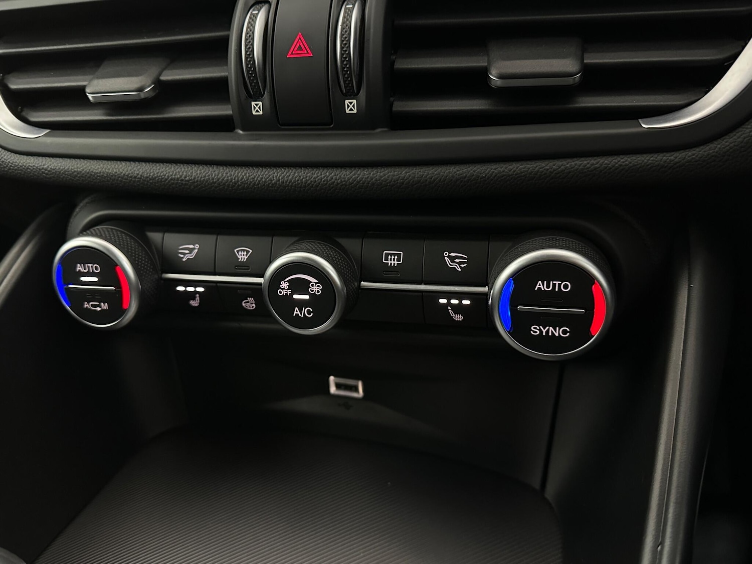 Used Alfa Romeo Giulia 2018 for sale - 77559151: Photo 23