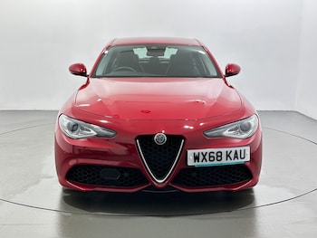Used Alfa Romeo Giulia 2018 for sale - 77559151: Photo